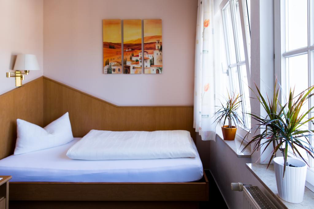 Stadthotel Kolpinghaus - Vier Ecken Werne Kamer foto